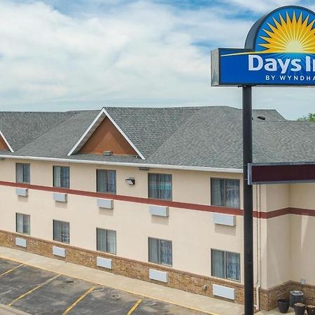 Days Inn By Wyndham Уолл Экстерьер фото